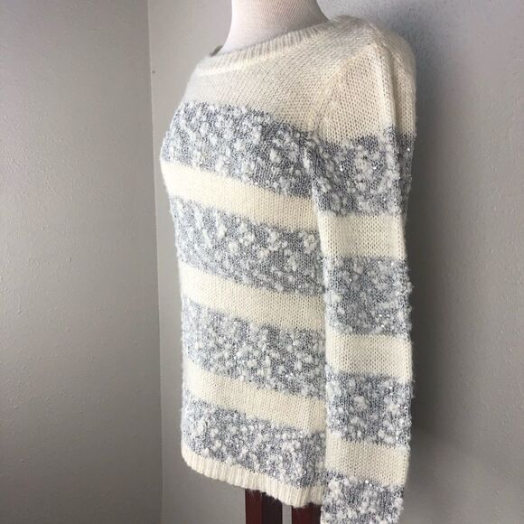 Maurices Wool Blend Sweater Size Medium - Picture 4 of 7